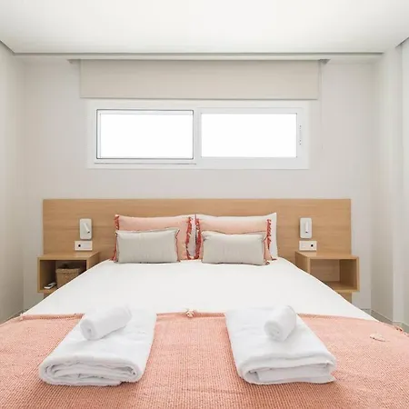 Διαμέρισμα Freshly Renovated, Walk To Yumbo, Shops & Dining San Bartolomé